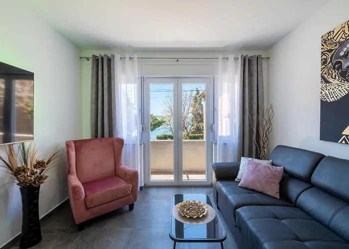 Appartement Kolovare Garden Oasis - First Row By Sea