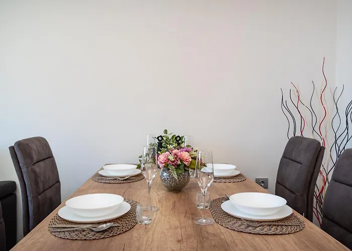 Appartement Kolovare Garden Oasis - First Row By Sea