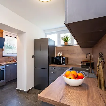 Apartment Kolovare Garden Oasis - First Row By Sea *
