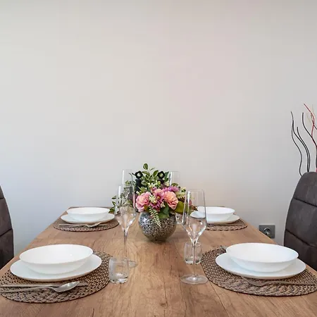 Apartment Kolovare Garden Oasis - First Row By Sea